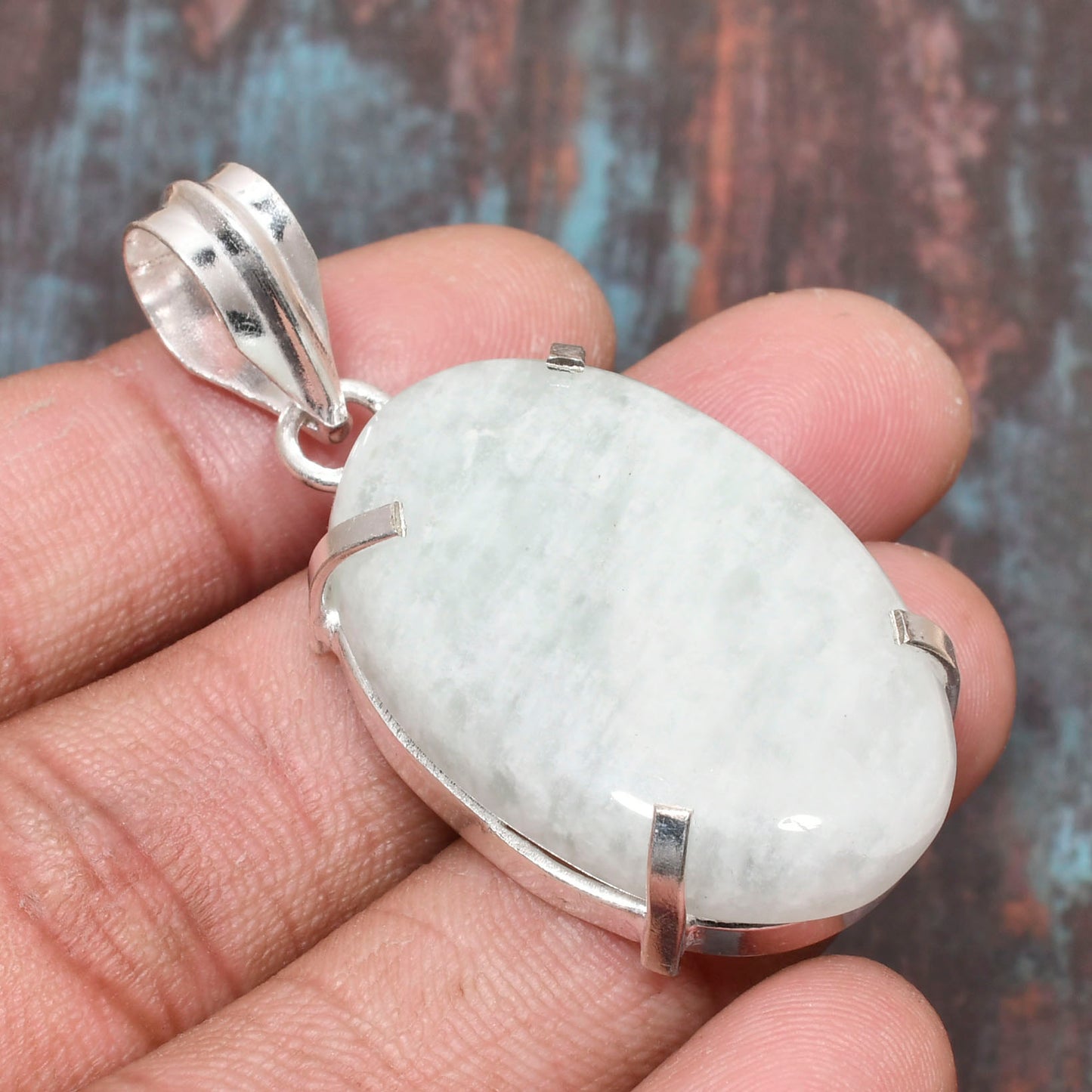 Ocean’s Embrace – Aquamarine Sterling Silver Pendant