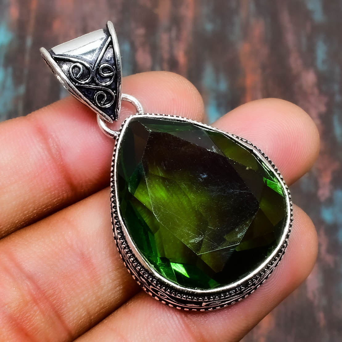 Nature’s Heart – Green Tourmaline Silver Pendant