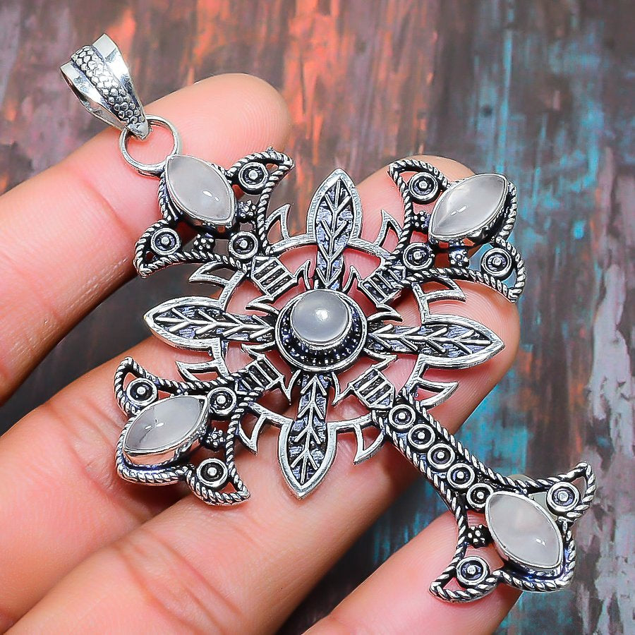 Luna’s Embrace – Moonstone Sterling Silver Cross