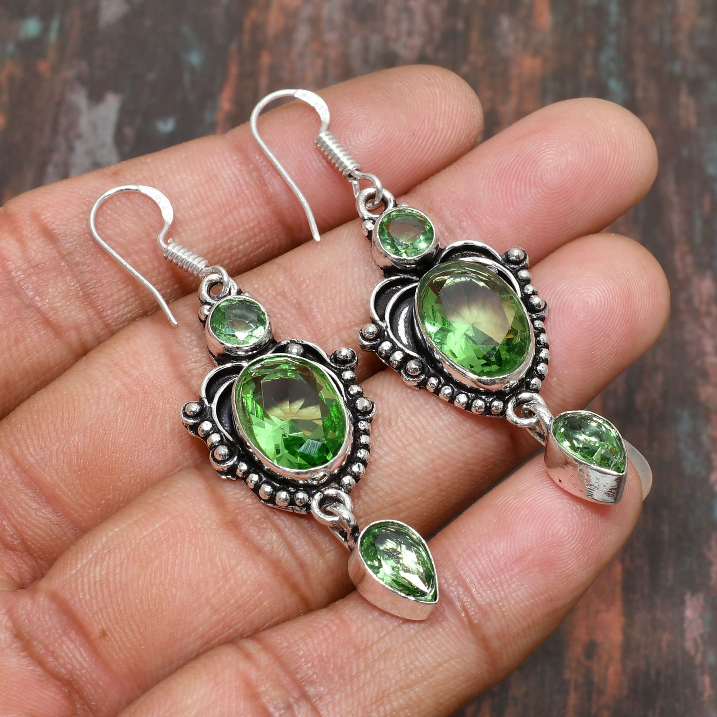 Verdant Renewal – Sterling Silver Peridot Earrings
