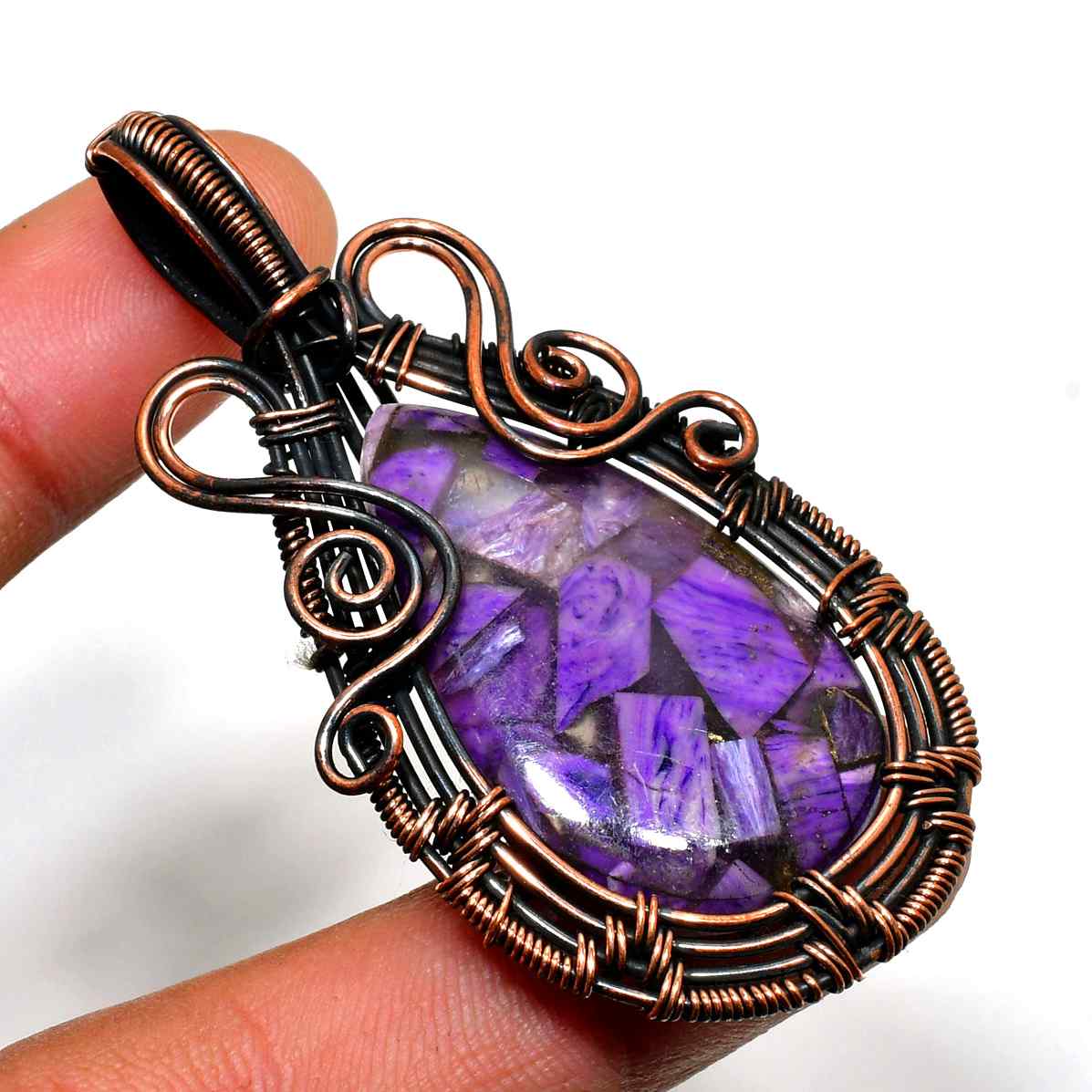 Seraph’s Glow – Amethyst Copper Pendant