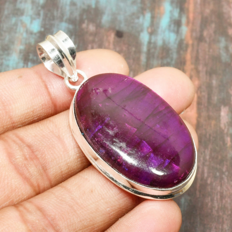 Ezra’s Veil – Handcrafted Silver Amethyst Pendant