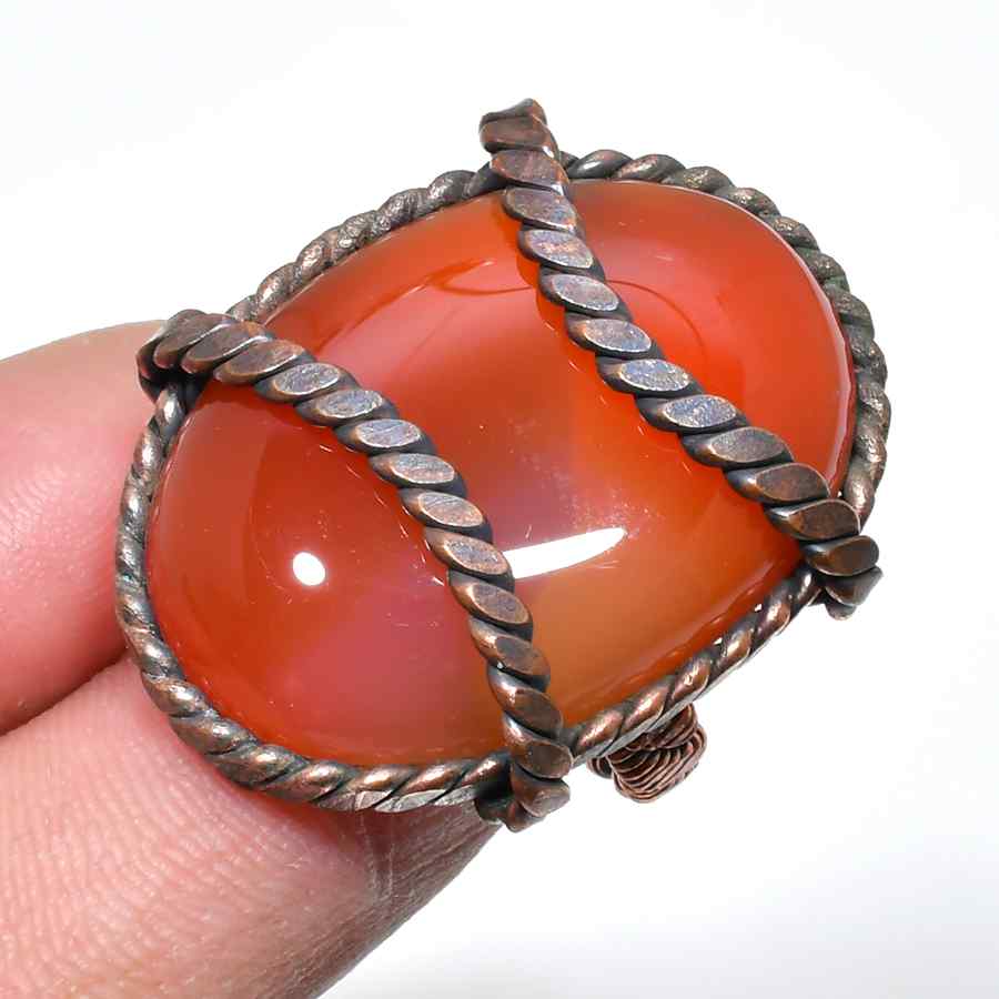 Ember’s Heart – Carnelian Copper Pendant