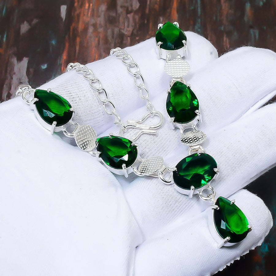 Verdant Harmony – Sterling Silver Gemstone Bracelet