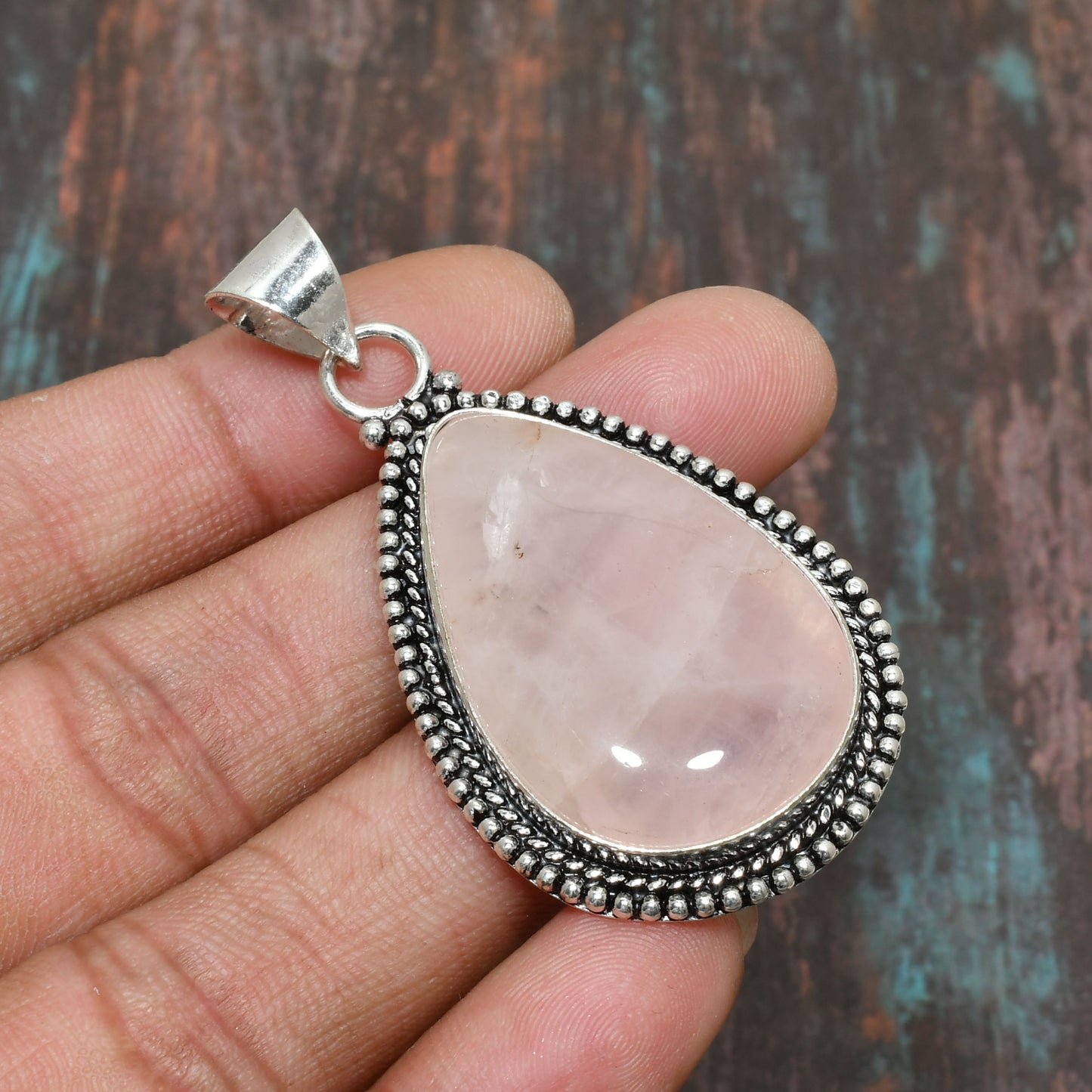 Heart’s Embrace – Rose Quartz Silver Pendant