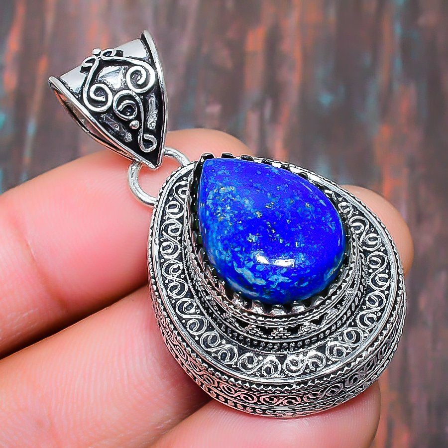 Aurora’s Truth – Lapis Lazuli Sterling Silver Pendant
