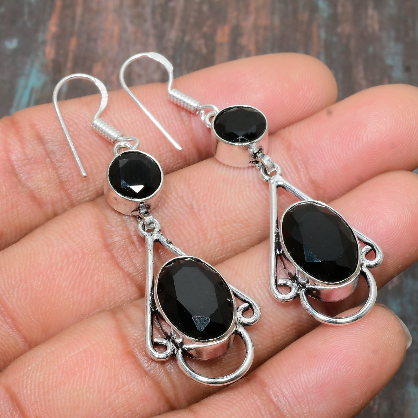Obsidian Elegance – Sterling Silver Black Onyx Earrings