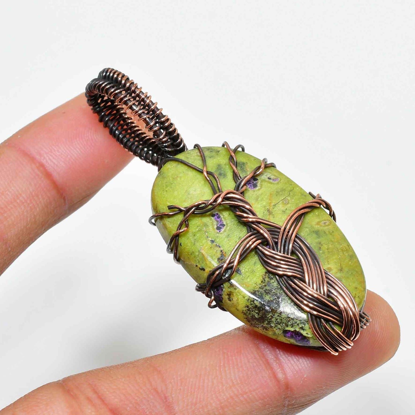 Verdant Serenity – Green Stone Copper Pendant