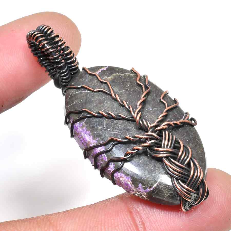 Aurelia’s Aura – Amethyst & Copper Pendant