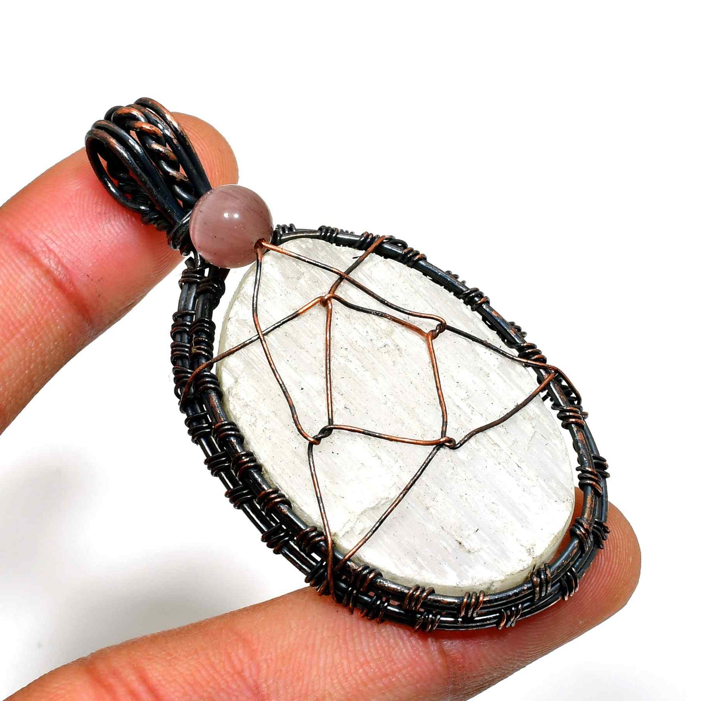 Harmonic Whisper – Raw Crystal Copper Pendant