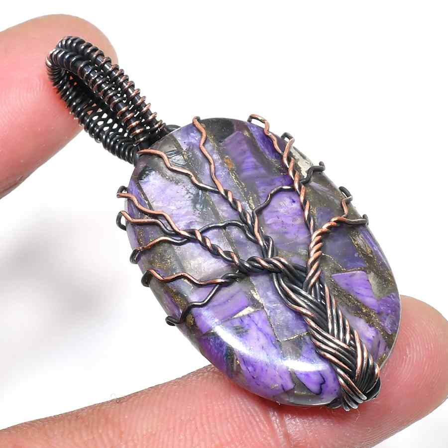 Ezra’s Veil – Handcrafted Amethyst & Copper Pendant