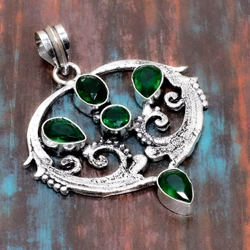 Emerald Dreams – Sterling Silver Filigree Pendant