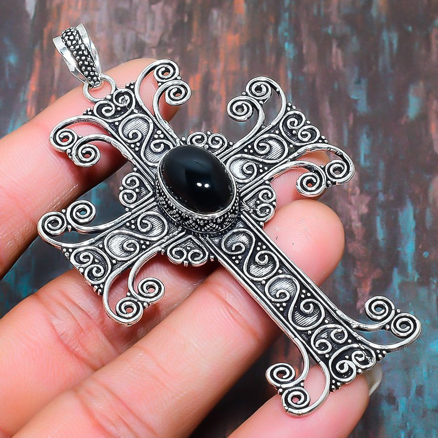 Onyx Guardian – Handcrafted Silver Cross Pendant