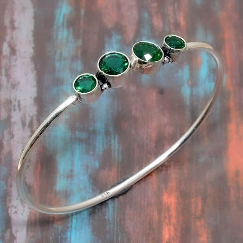 Ember’s Grace – Green Gemstone Silver Bangle