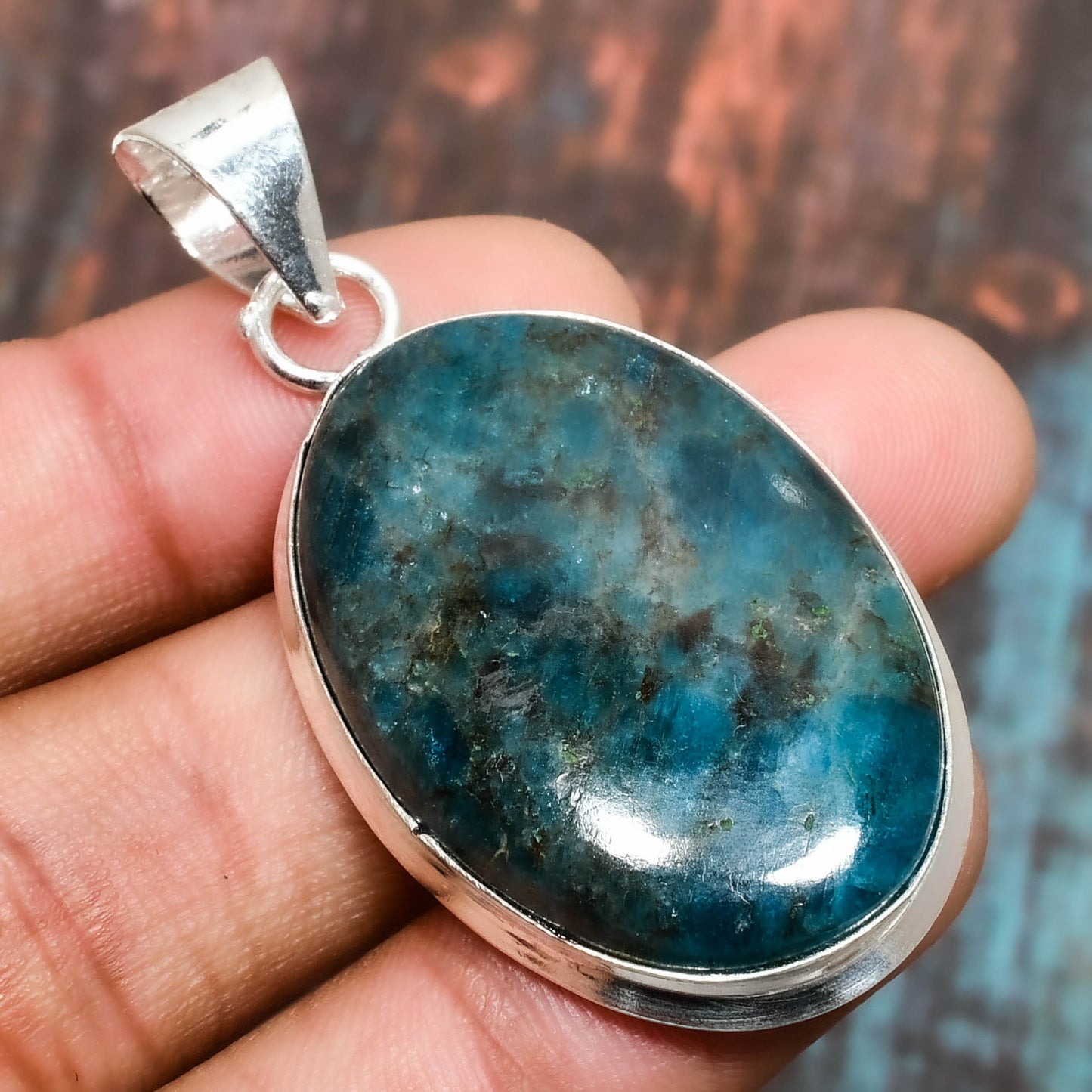 Celestial Calm – Azurite & Silver Pendant
