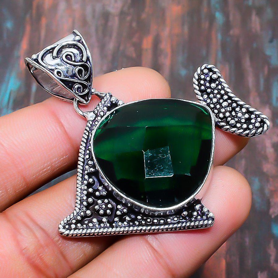 Ember’s Glow – Green Onyx & Sterling Silver Pendant