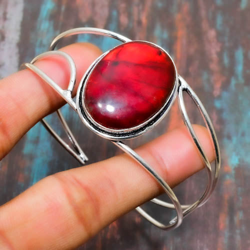 Crimson Harmony Cuff – Silver & Red Stone Bracelet