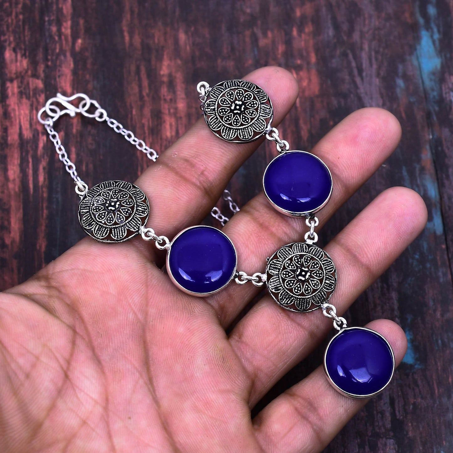 Violet Serenity – Floral Silver Harmony Necklace