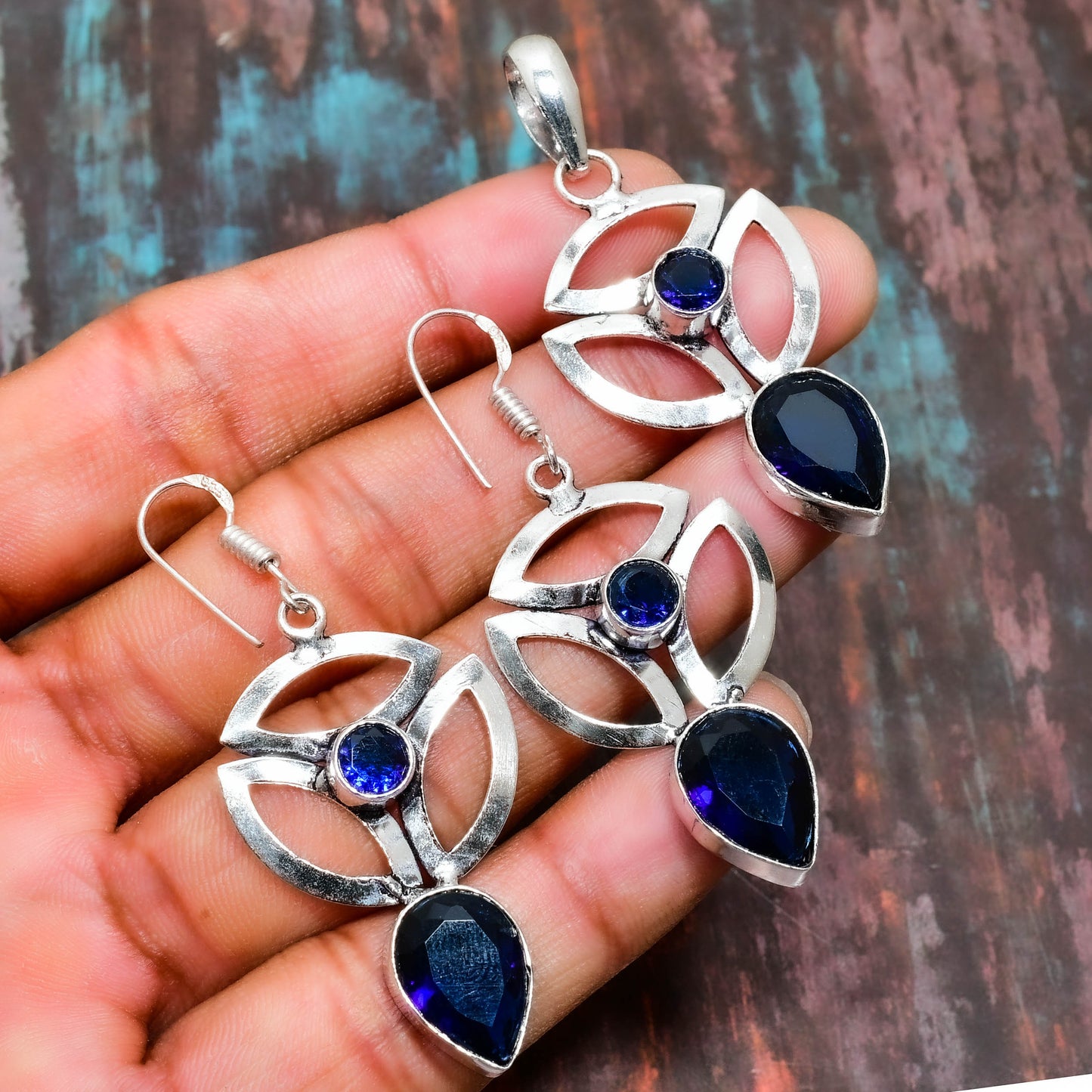 Azure Harmony – Sterling Silver & Blue Gemstone Set