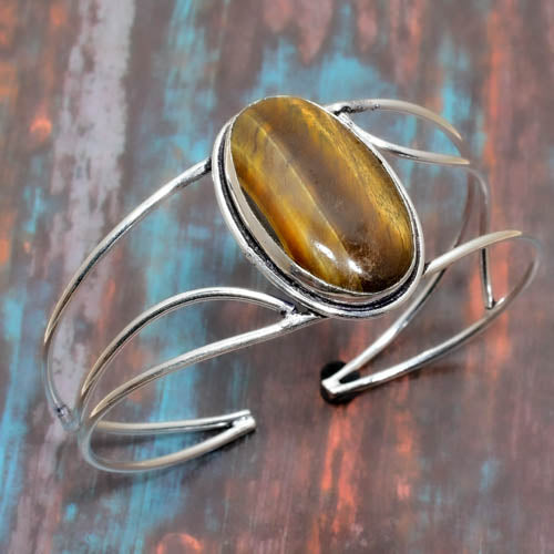 Ember’s Embrace – Sterling Silver Tiger’s Eye Cuff