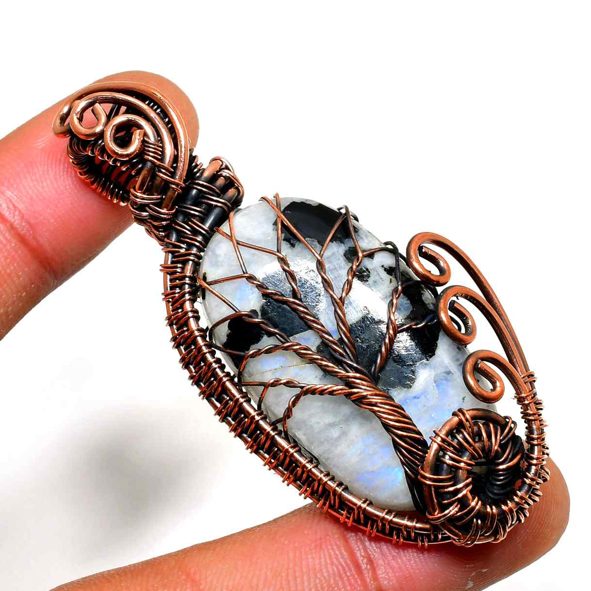 Aurora’s Veil – Labradorite Copper Pendant