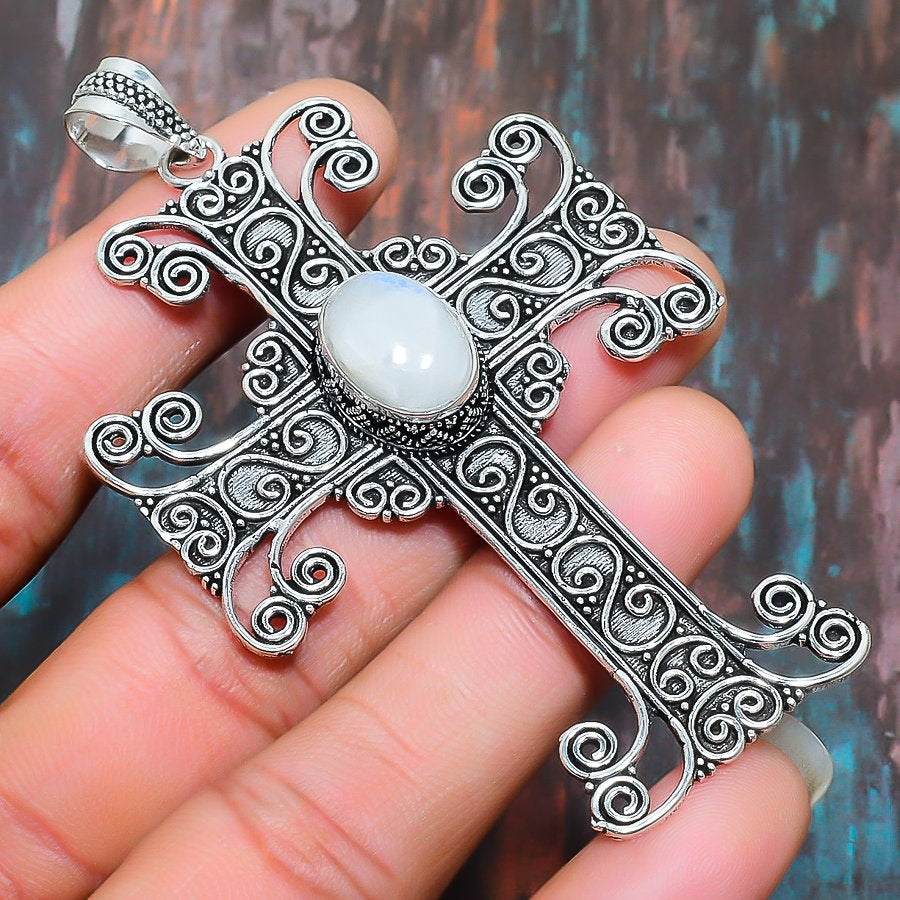 Moonlit Cross – Sterling Silver Filigree Moonstone Pendant