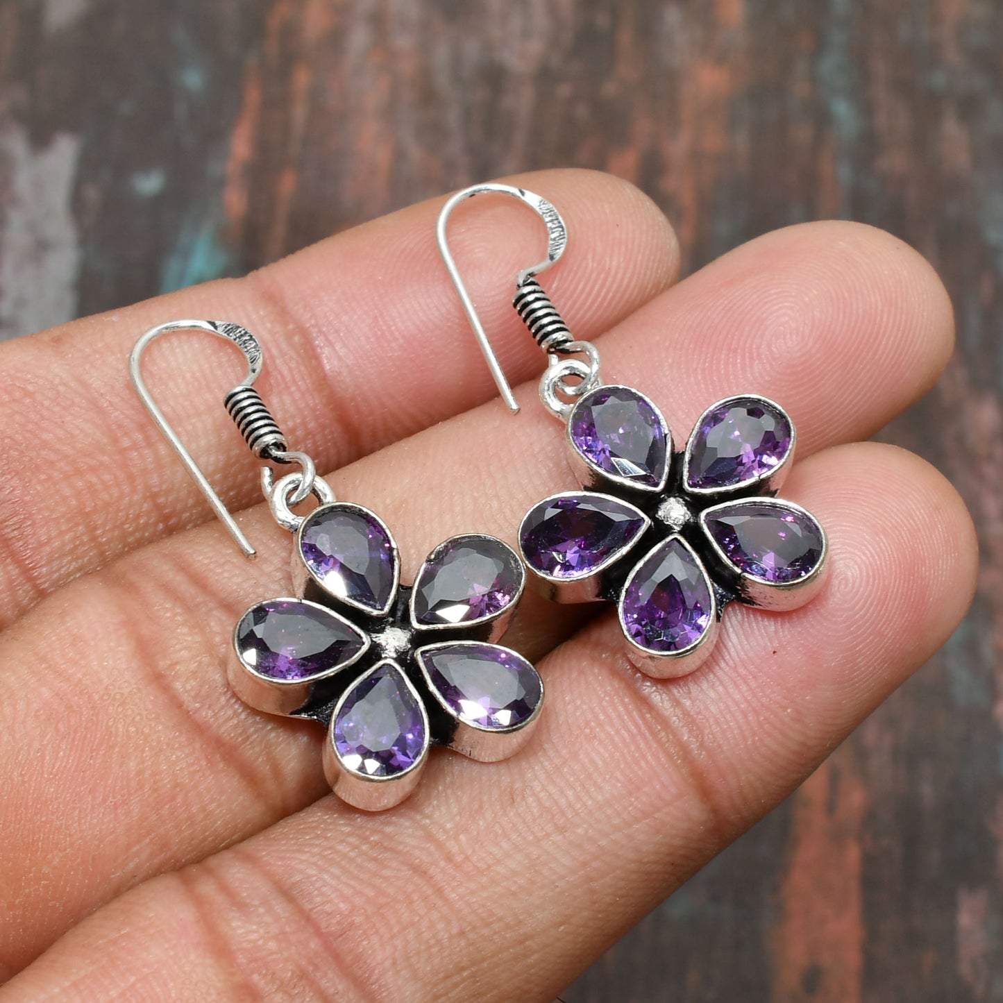 Petal Harmony – Amethyst Silver Earrings