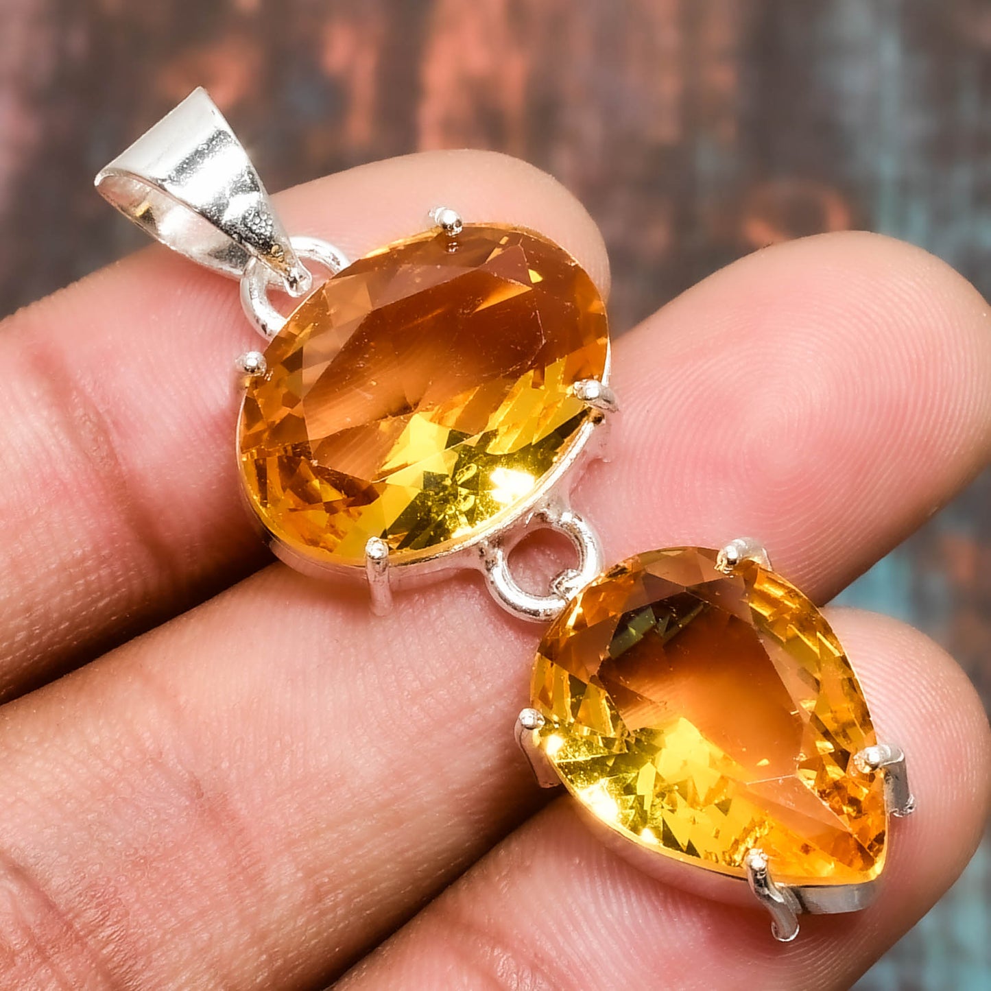 Solara’s Glow – Sunstone & Sterling Silver Pendant