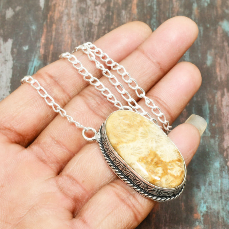 Luna’s Bloom – Quartz & Silver Wire Pendant