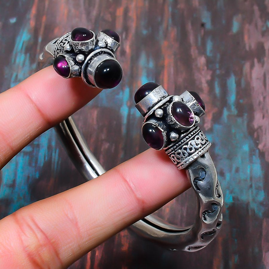 Serenity Spiral – Amethyst Silver Cuff