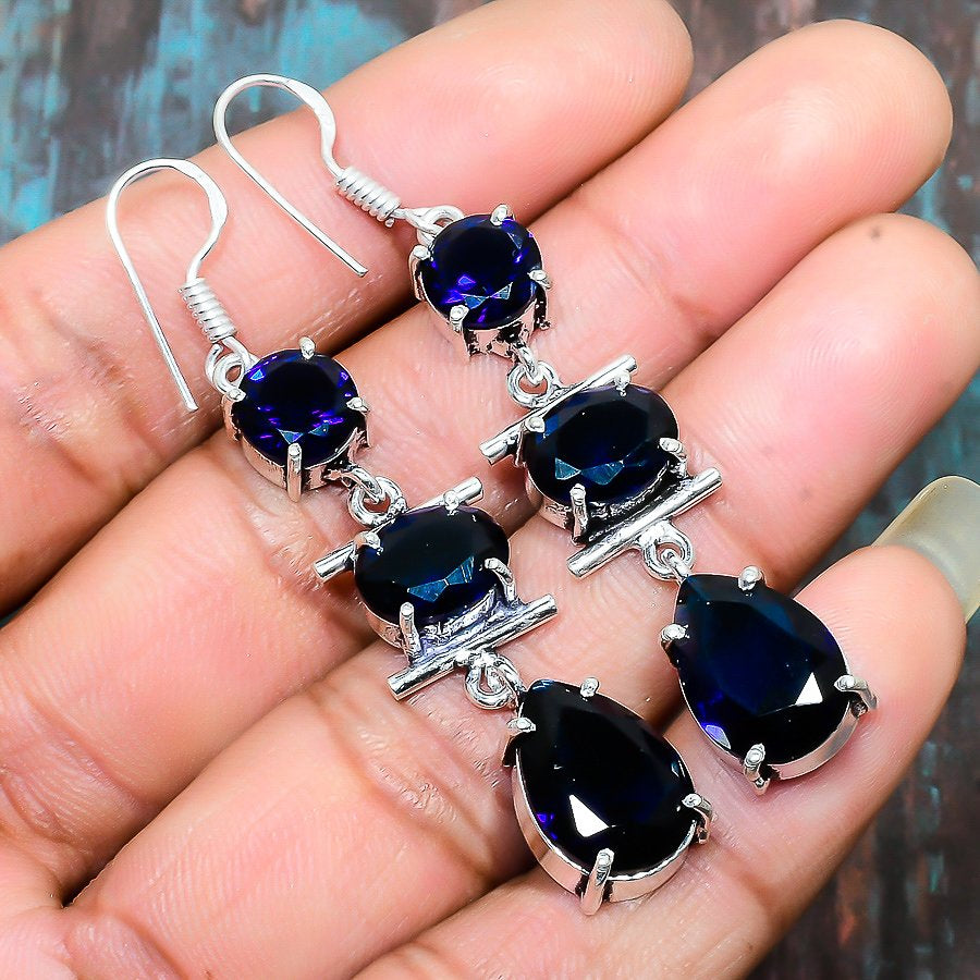 Tranquil Tide – Deep Blue Silver Drops