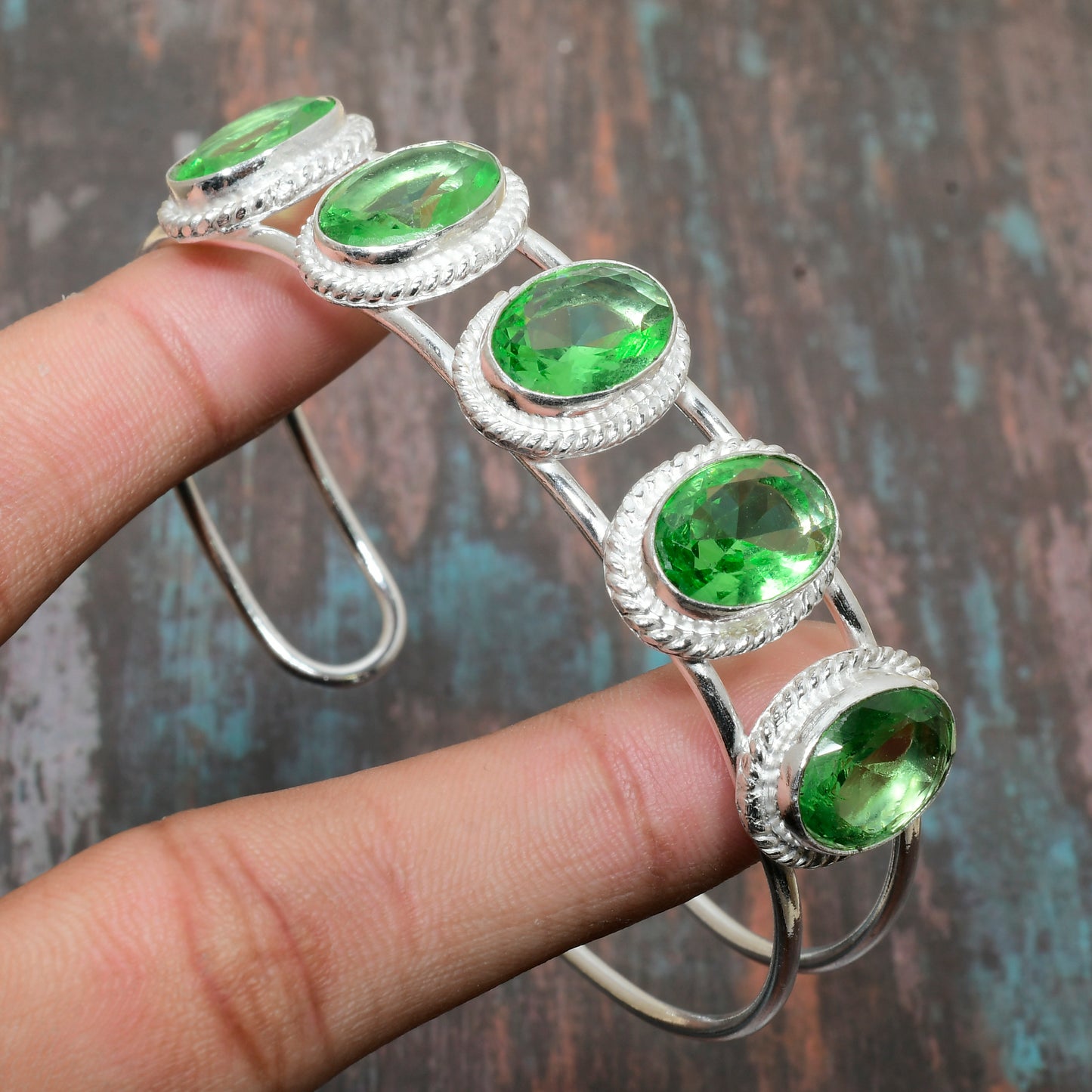 Verdant Harmony – Emerald & Sterling Silver Bracelet