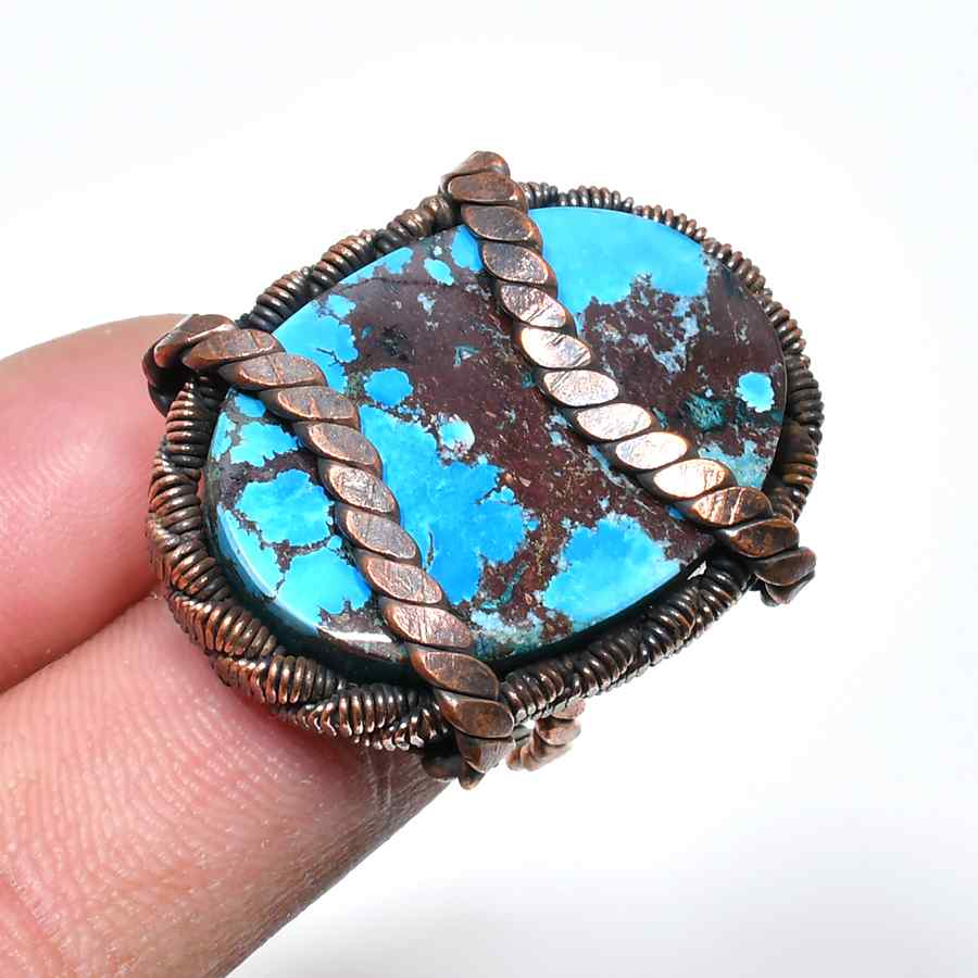 Serenity’s Embrace – Turquoise Copper Ring