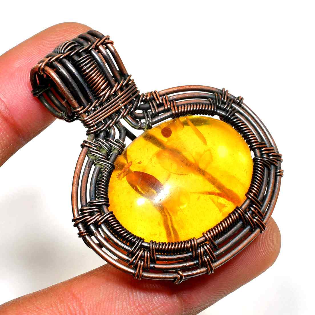 Sylvan Ember – Copper-Wrapped Amber Pendant