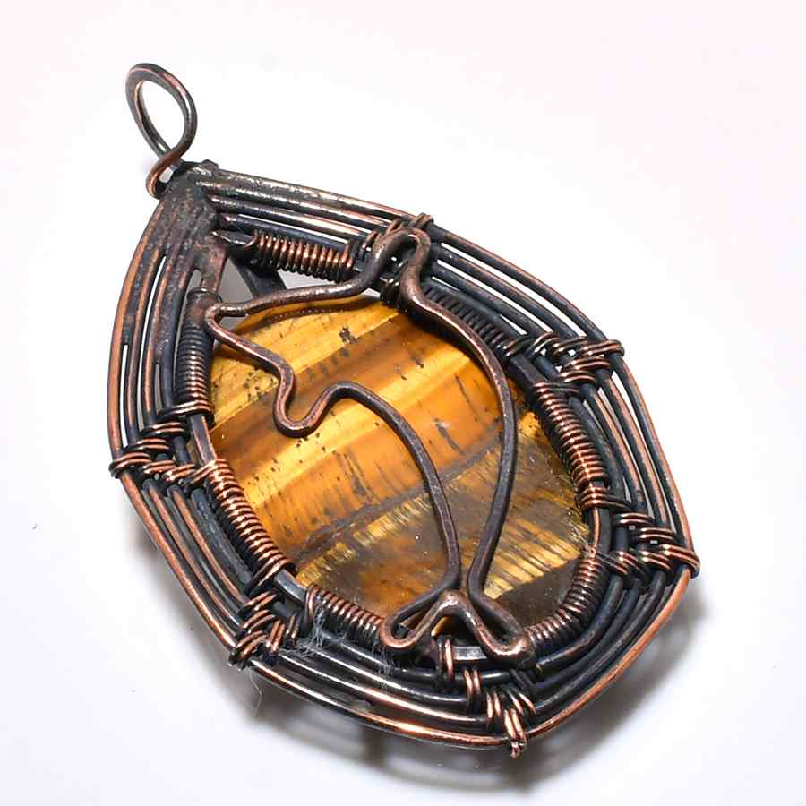 Auric’s Shield – Tiger’s Eye Copper Pendant