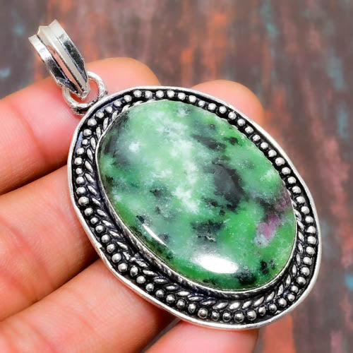 Emerald Serenity – Sterling Silver Pendant