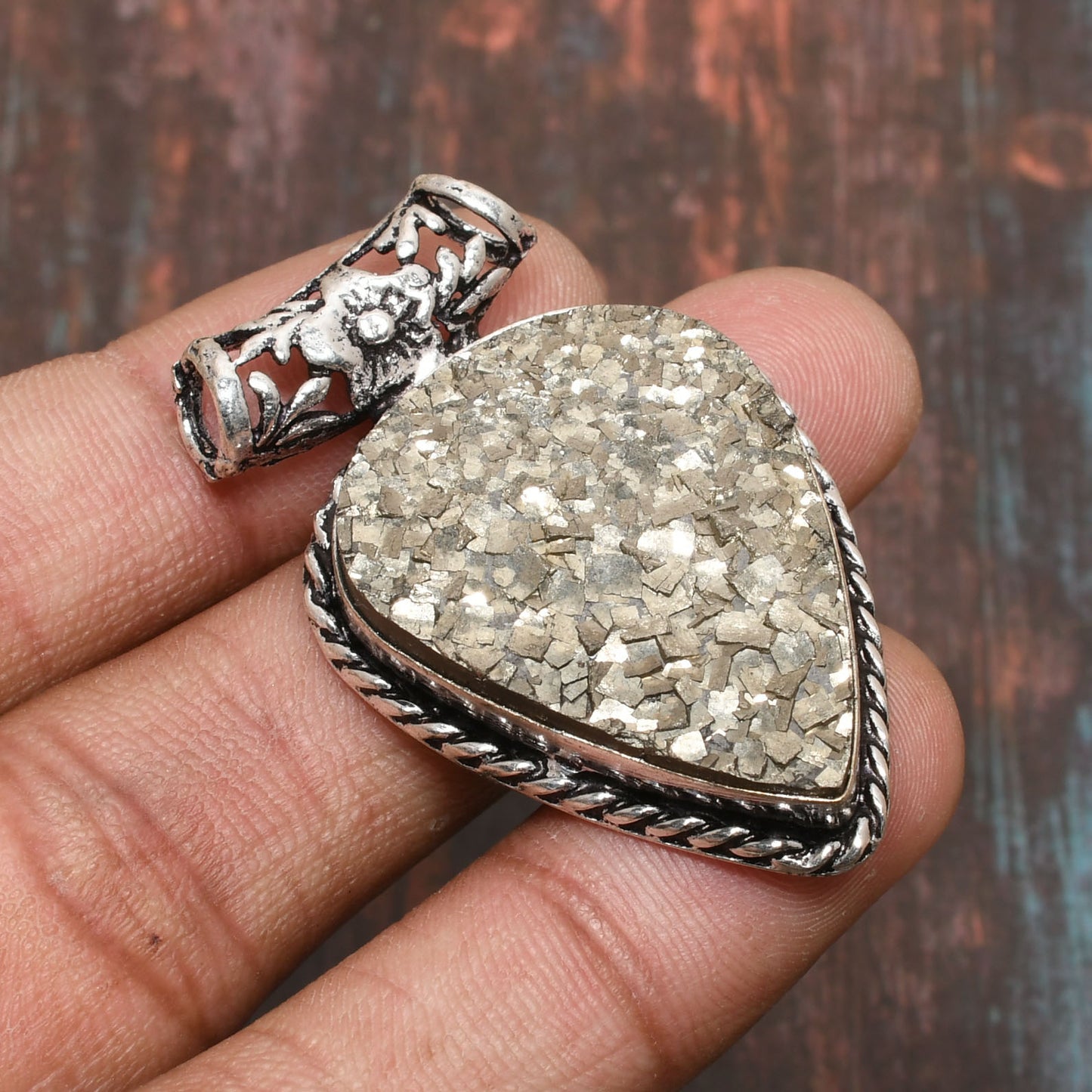 Luna’s Glow – Sterling Silver Druzy Pendant