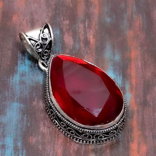 Crimson Embrace – Ruby Sterling Silver Pendant