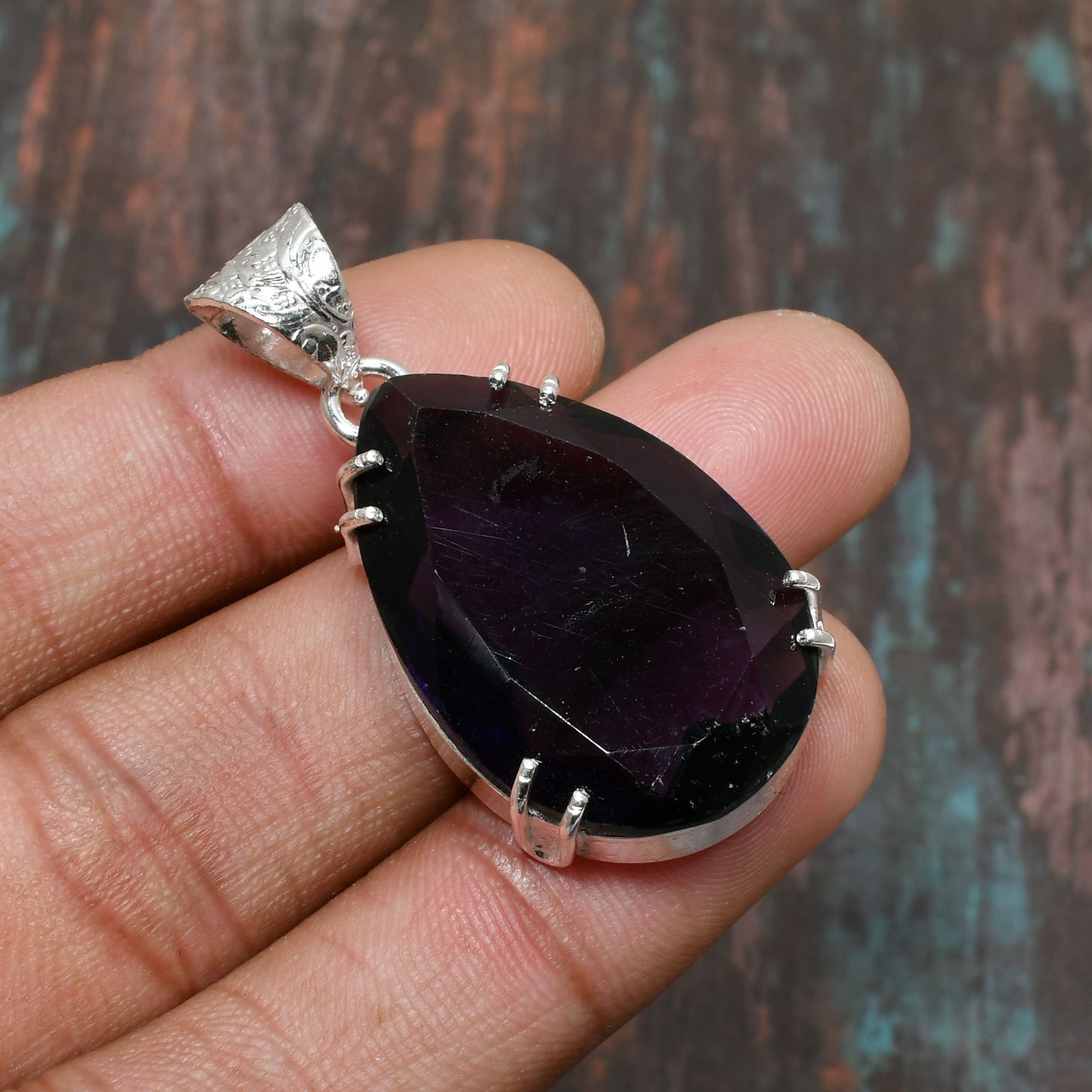 Ezra’s Veil – Silver-Wrapped Amethyst Pendant