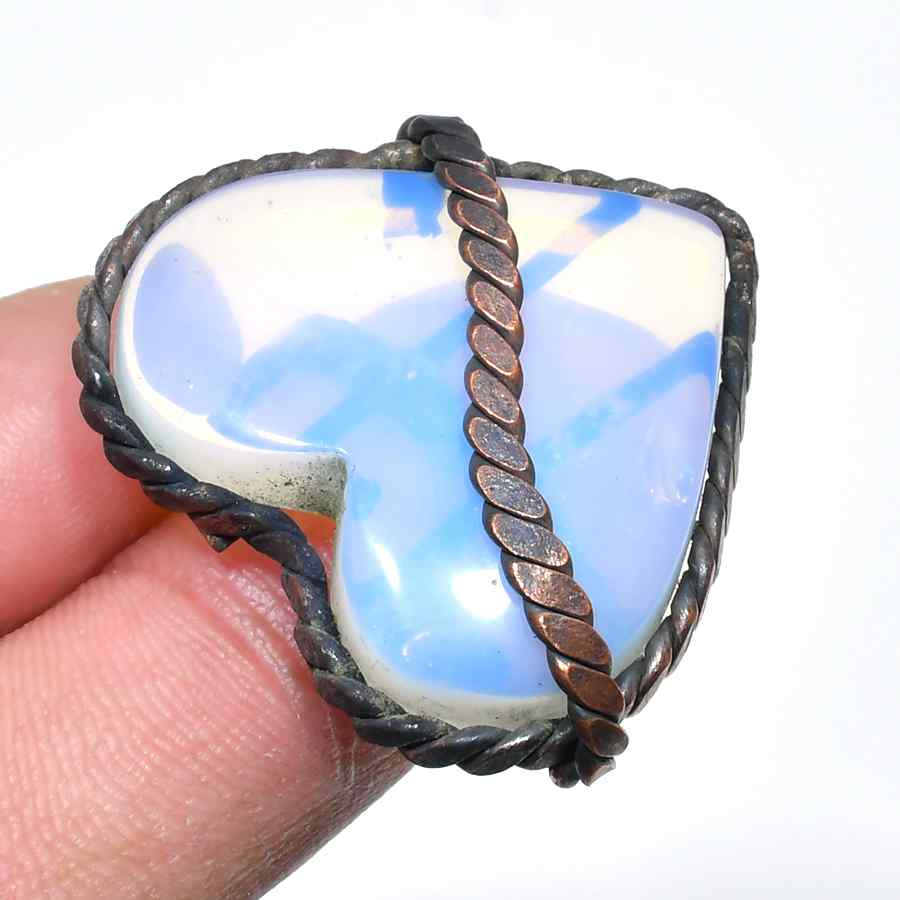 Heart’s Embrace – Opal & Copper Pendant