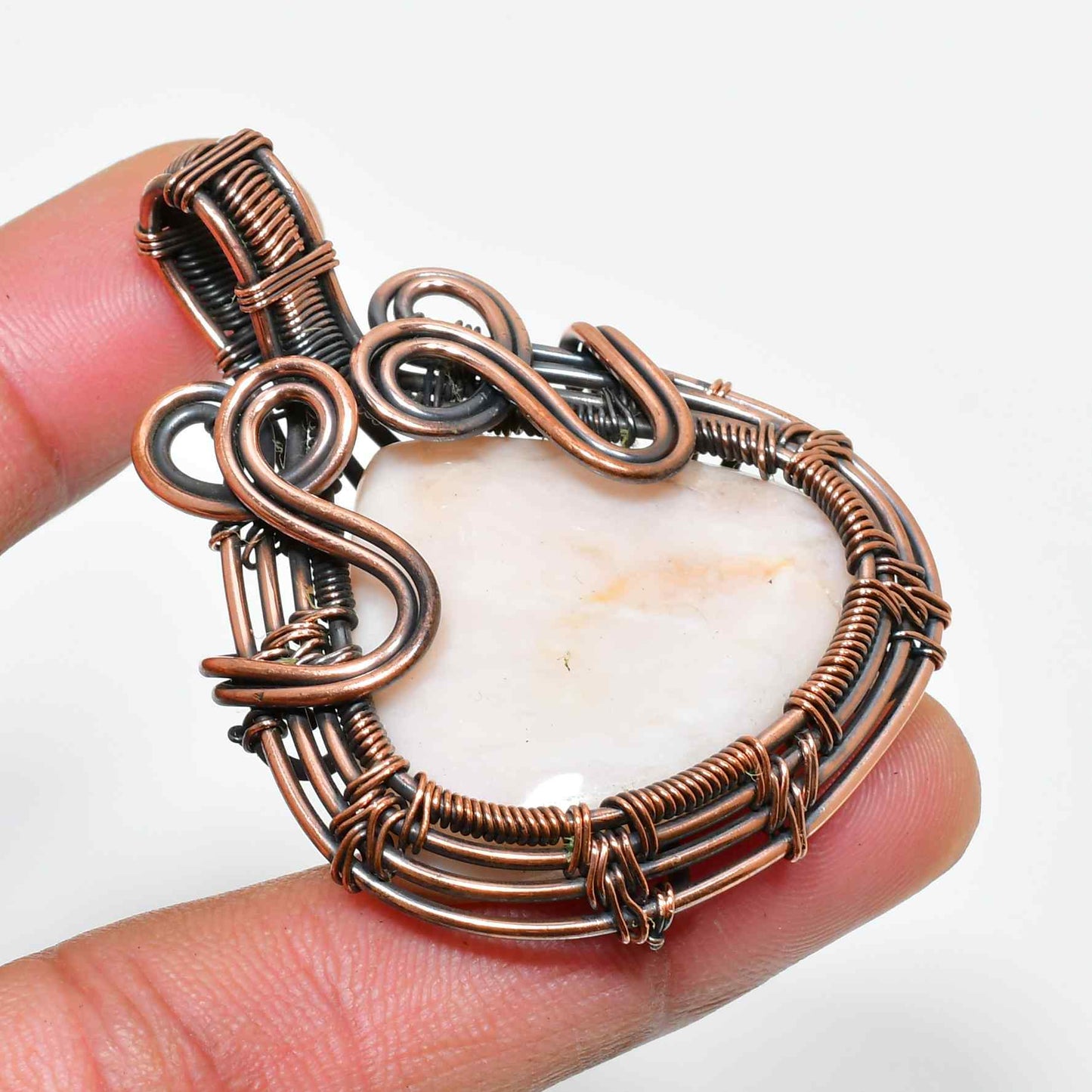 Serenity’s Embrace – Oxidized Copper Gemstone Pendant