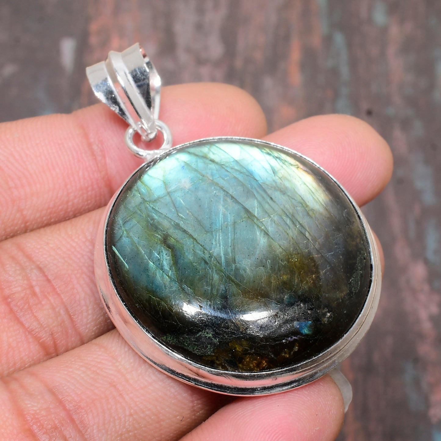 Aurora’s Shield – Labradorite Silver Pendant