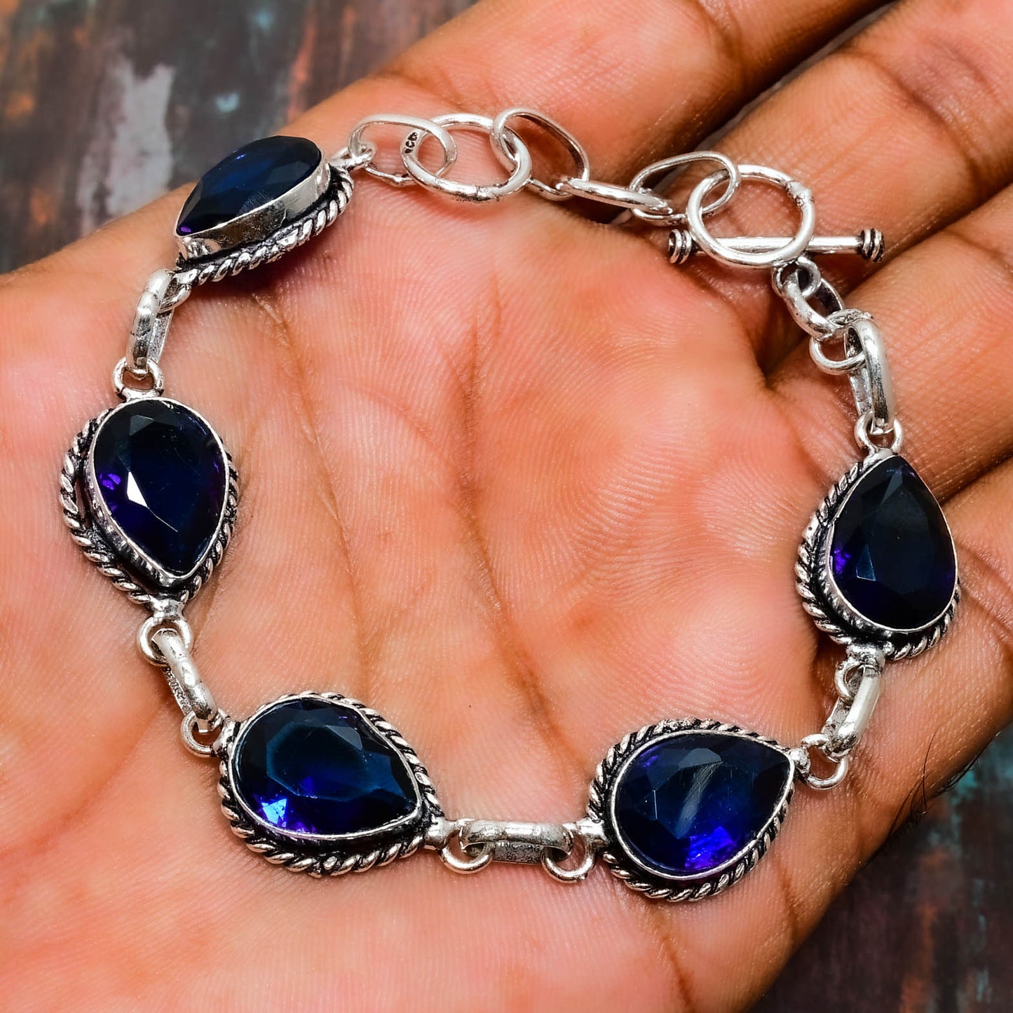 Violet Veil – Amethyst & Sterling Silver Bracelet