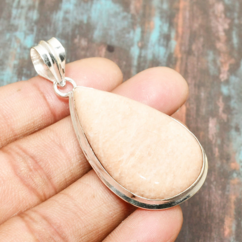 Serenity’s Glow – Peach Moonstone & Sterling Silver Pendant
