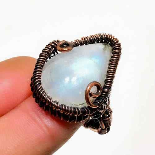 Ember’s Lullaby – Moonstone Copper Ring