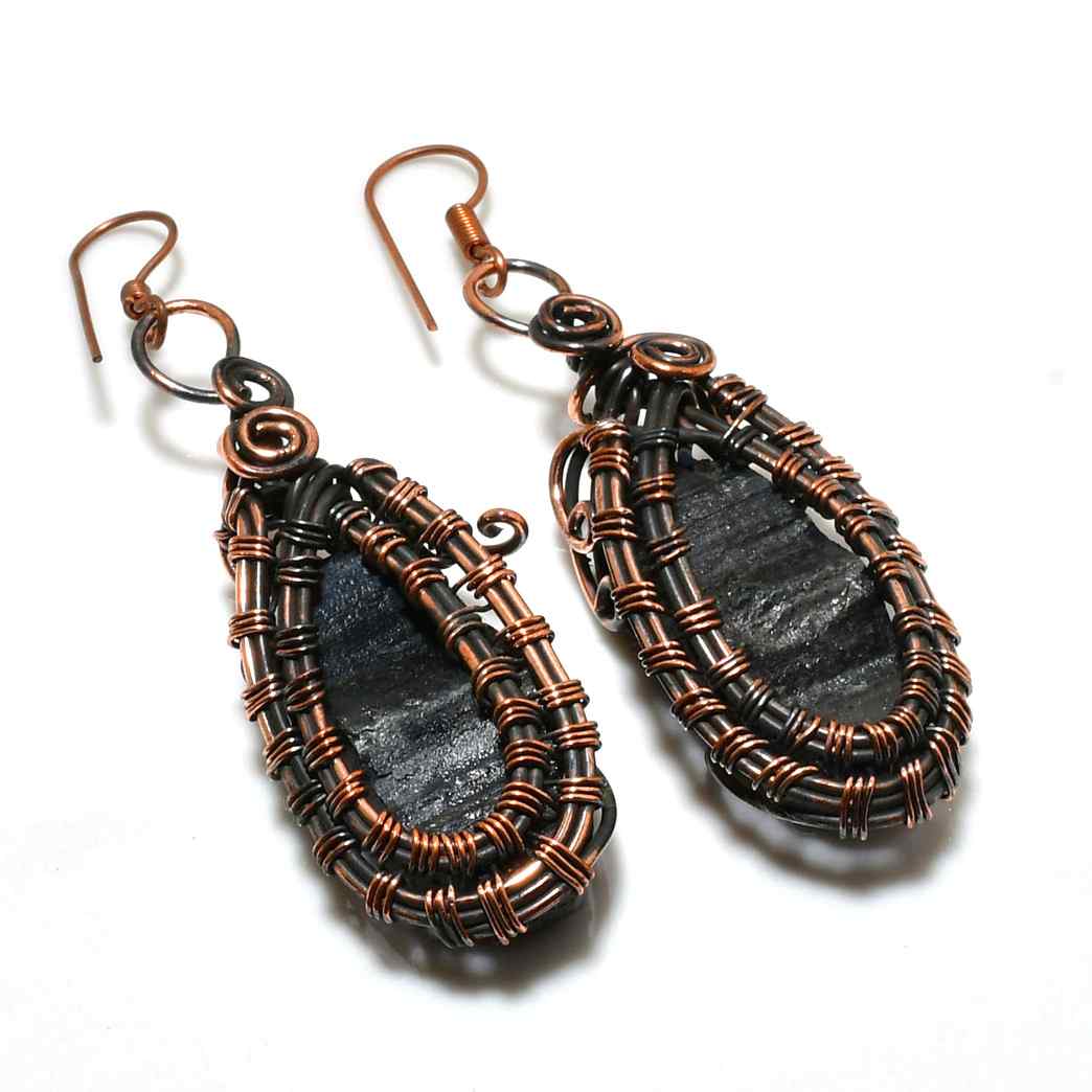Earthbound Grace – Copper-Wrapped Gemstone Earrings