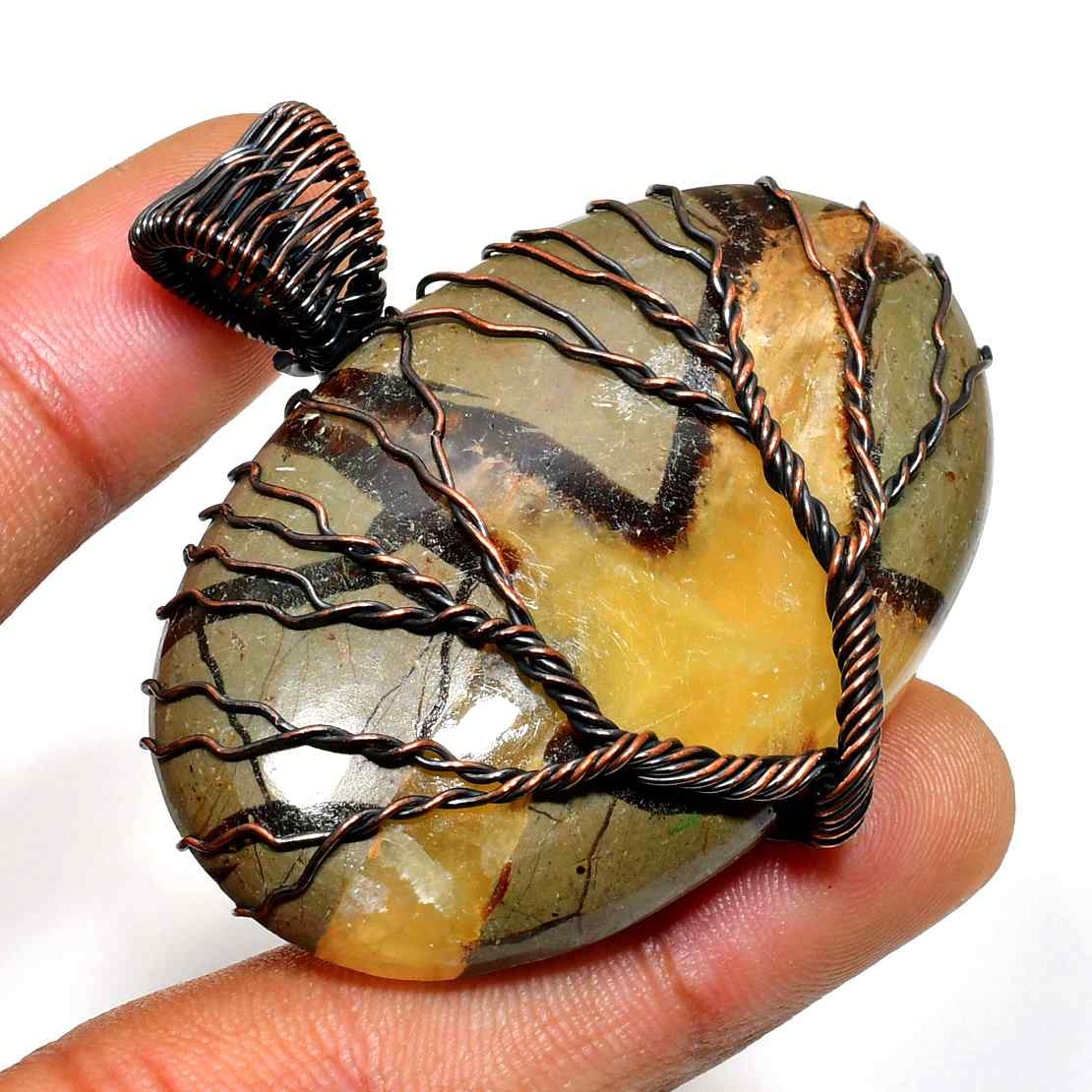 Sylvan Soul – Labradorite Tree of Life Pendant