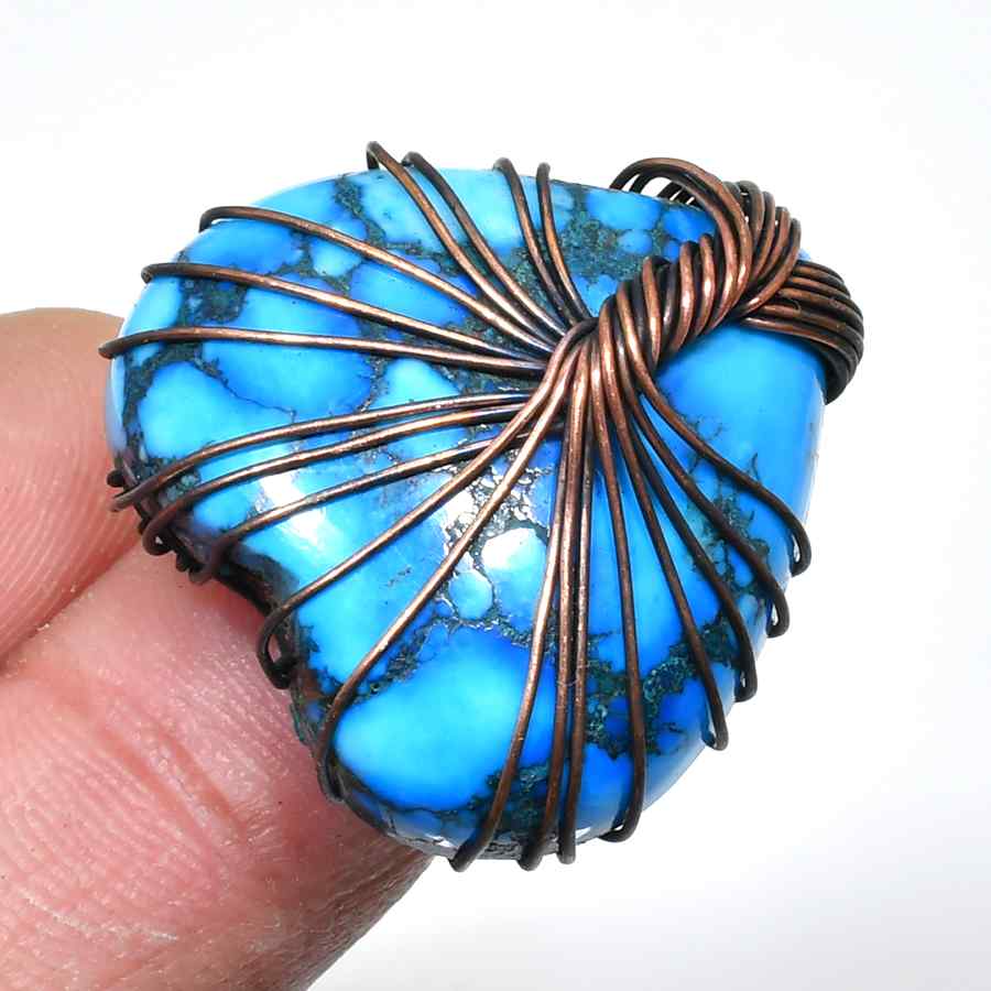 Azure Harmony – Turquoise & Copper Wire Pendant