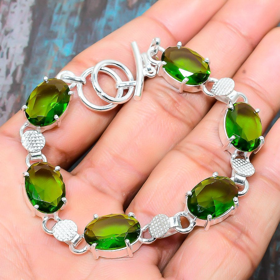 Verdant Renewal – Sterling Silver Green Gemstone Bracelet