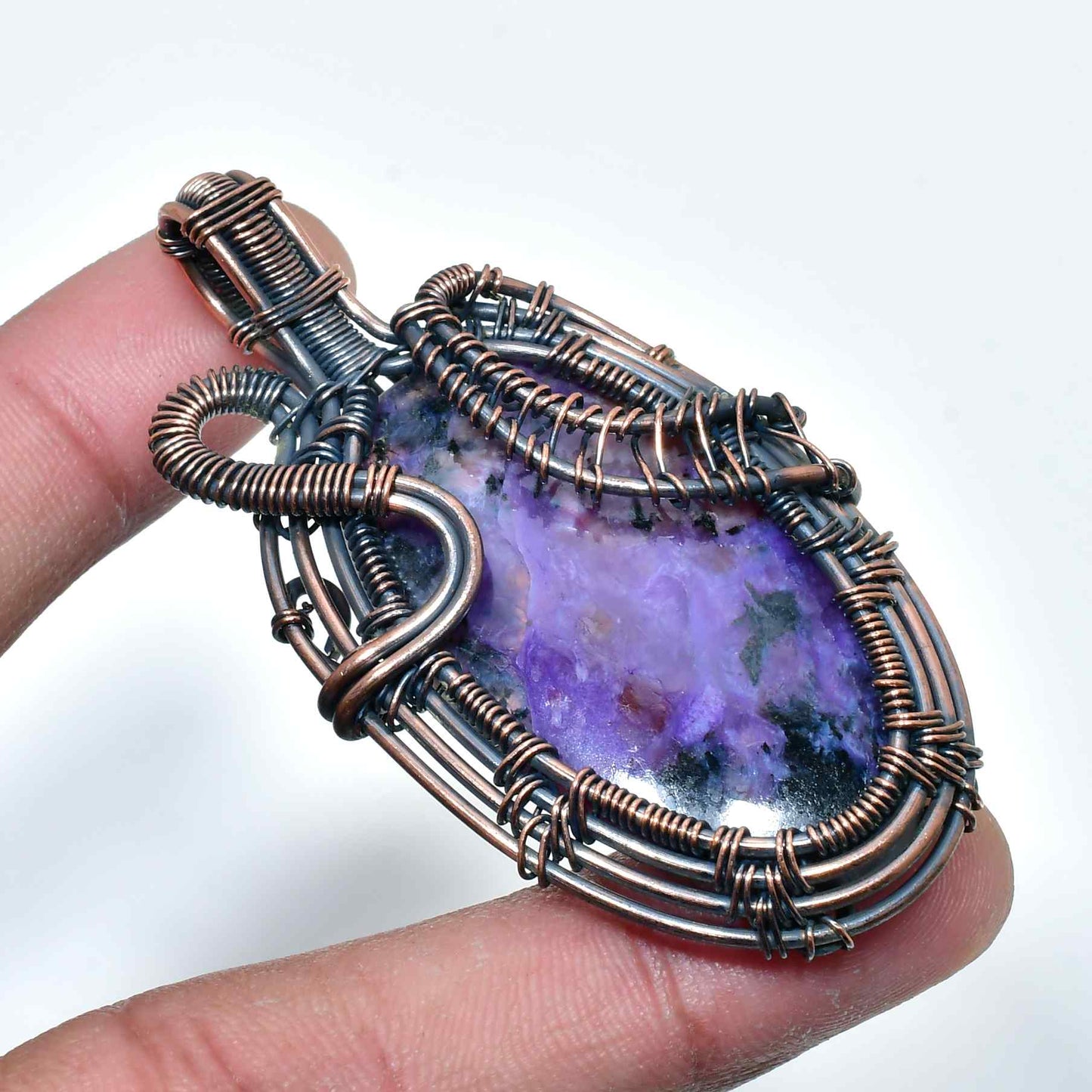 Ezra’s Veil – Handcrafted Amethyst & Copper Pendant